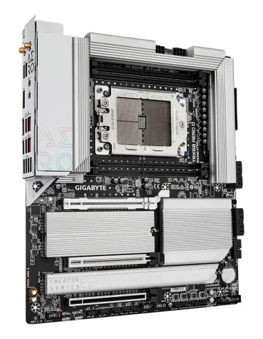 GIGABYTE TRX50 AERO D Scheda madre - Supporta AMD Ryzen Threadripper 9000 Series CPUs, 16+8+4 Phases Digital VRM, up to 7800MHz