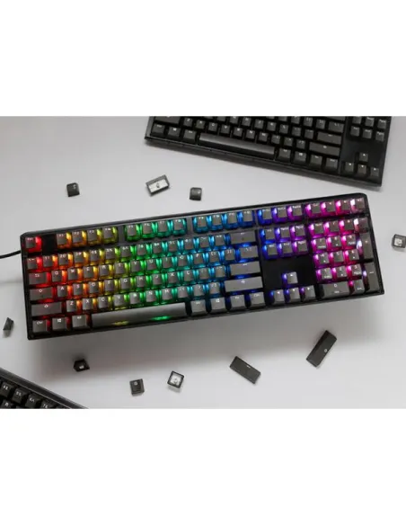 Ducky One 3 Aura Black Gaming Tastatur, RGB LED - MX-Blue