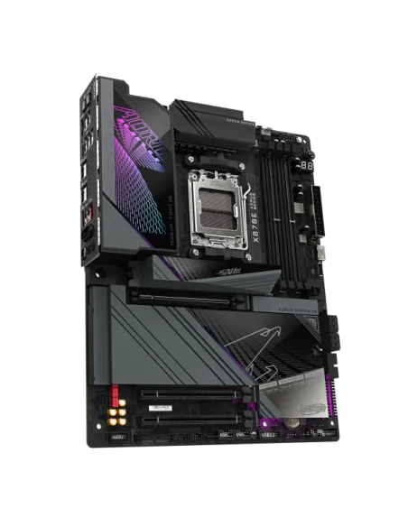GIGABYTE X870E AORUS MASTER Scheda Madre - Supporta CPU AMD Ryzen