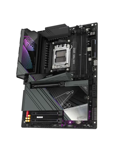 GIGABYTE X870E AORUS MASTER Scheda Madre - Supporta CPU AMD Ryzen