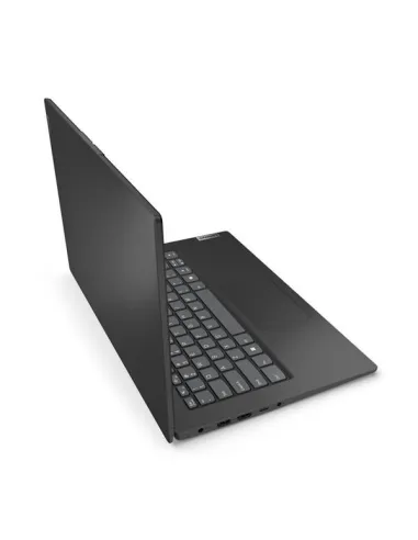 Lenovo V14 offre ottime prestazioni con il processore Intel Core i5, 16GB di RAM e SSD da 512GB. Ideale per il lavoro e lo svag