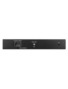 Quando si parla di switch Power-over-Ethernet, questo gioiellino compatto è davvero potente offre lo standard PoE su 802.3af/at 2