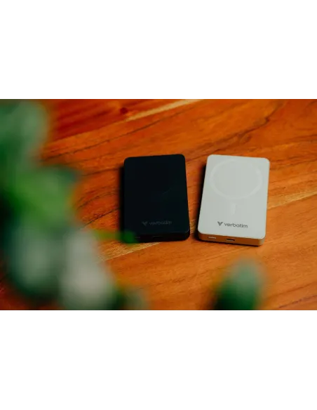 POWER BANK 10000MAH MAG SAFE BLACK