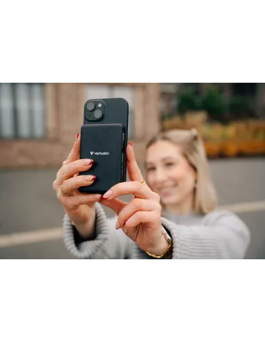 POWER BANK 10000MAH MAG SAFE BLACK