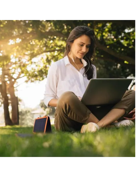 PORTABLE USB SOLAR PANEL 10W