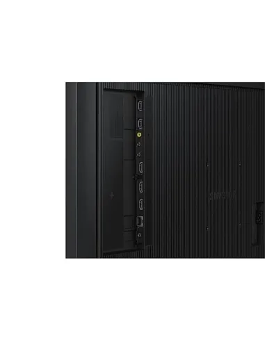 QM32C 1920X1080 400CD/M