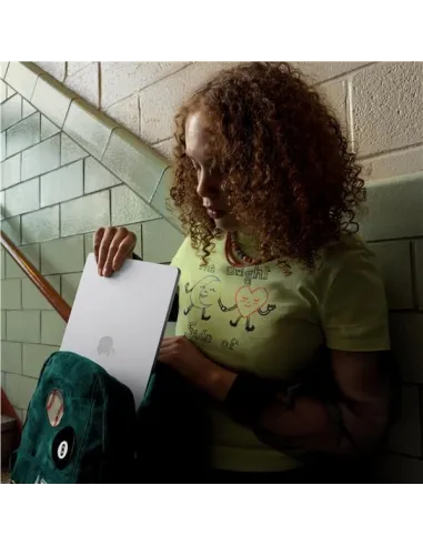 Apple MacBook Air 15" M5 chip 10‑core CPU 10‑core GPU, 24GB, 1TB SSD