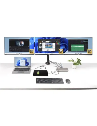 StarTech.com Docking Station USB4 per Tre Monitor, Dock USB-C Multi