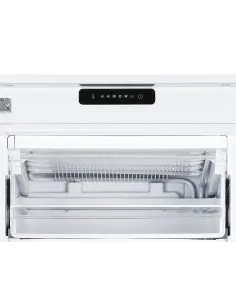 Candy CUS518EW Congelatore verticale Da incasso 204 L 2