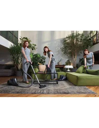 Hoover HP120PET 011 2 L A cilindro Secco 700 W Senza sacchetto