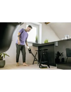 Kärcher VC 4 Aspirapolvere a bastone 2 in 1 Batteria Secco HEPA Senza sacchetto Nero, Giallo 2