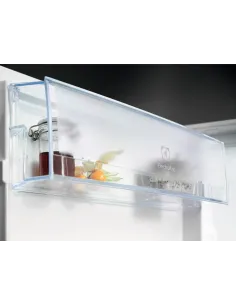 Electrolux KSB2AE82S Frigorifero ad incasso Serie 600 2