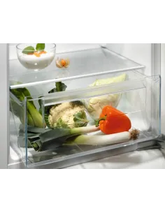 Electrolux KRB3AE12S Frigorifero ad incasso Serie 500 2