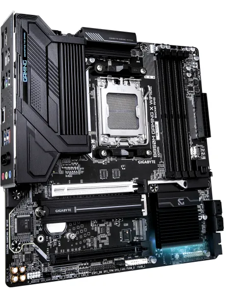 GIGABYTE B850M GAMING X WIFI6E Scheda Madre - Processori AMD Ryzen Serie 9000, VRM Digitale 10+2+2 fasi, fino a 8200MHz DDR5