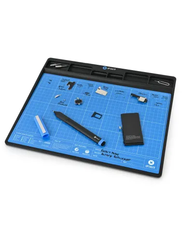 iFixit FixMat 1 strumenti